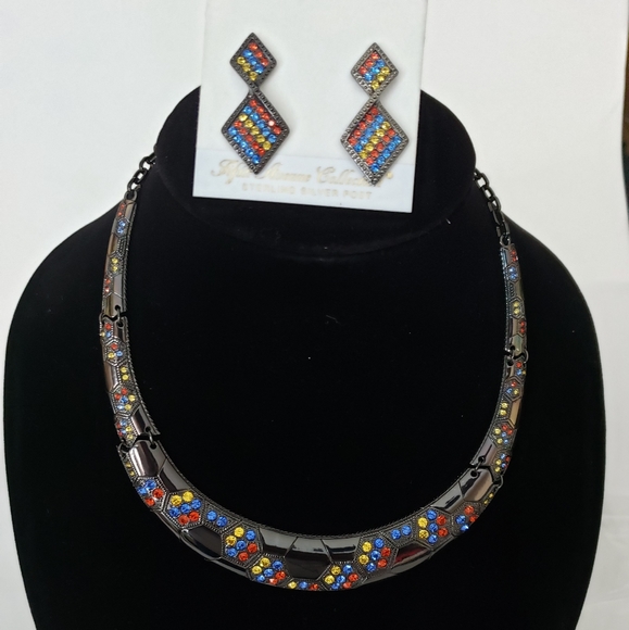 Fifth Avenue Collection Necklace & Post Earring Set - Picture 4 of 6